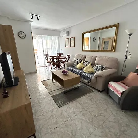 Gemuetliches 3 In Daire Torrevieja